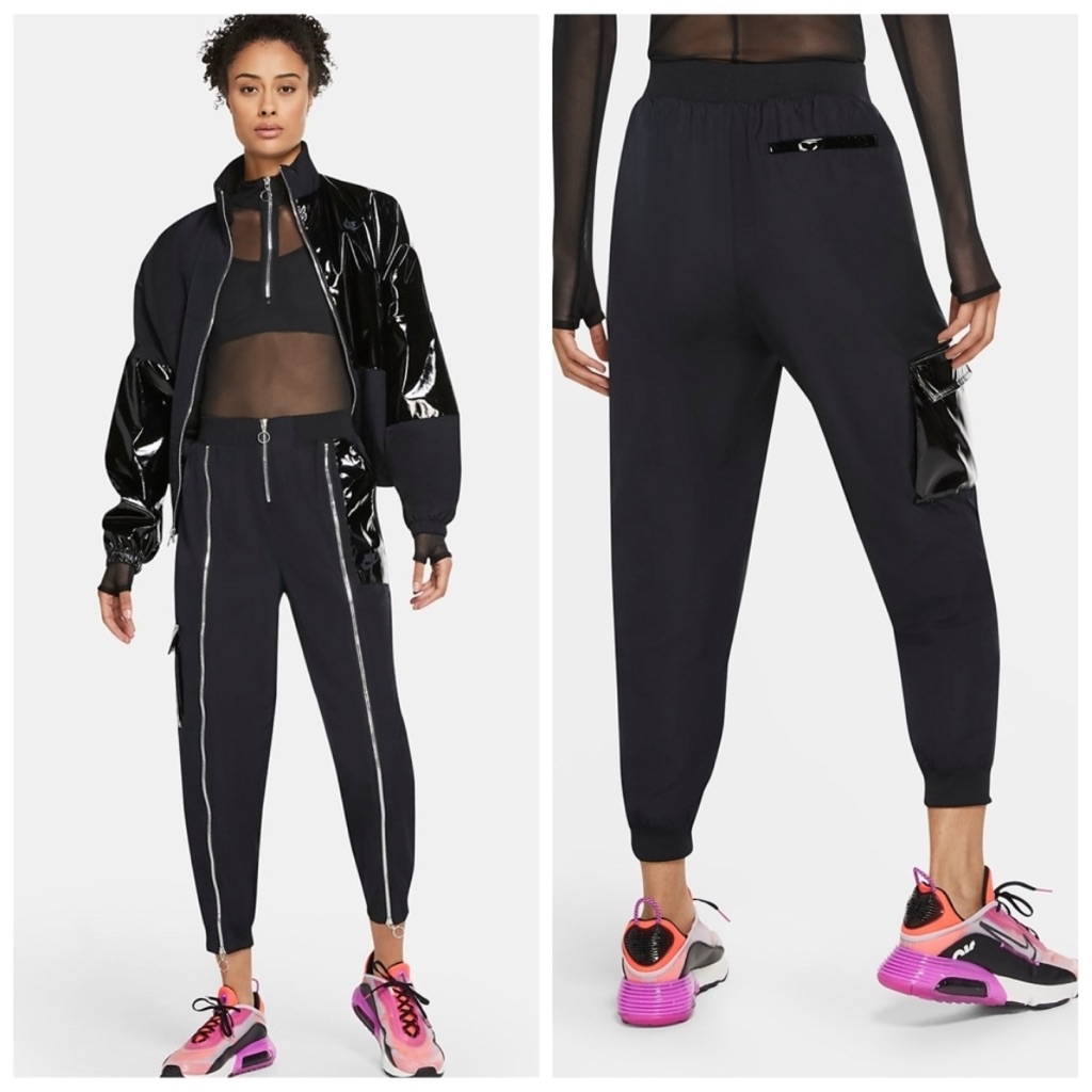 Nike Sportwear Icon Clash Pants In Black Zippered Leg Pocket Detail Size M
